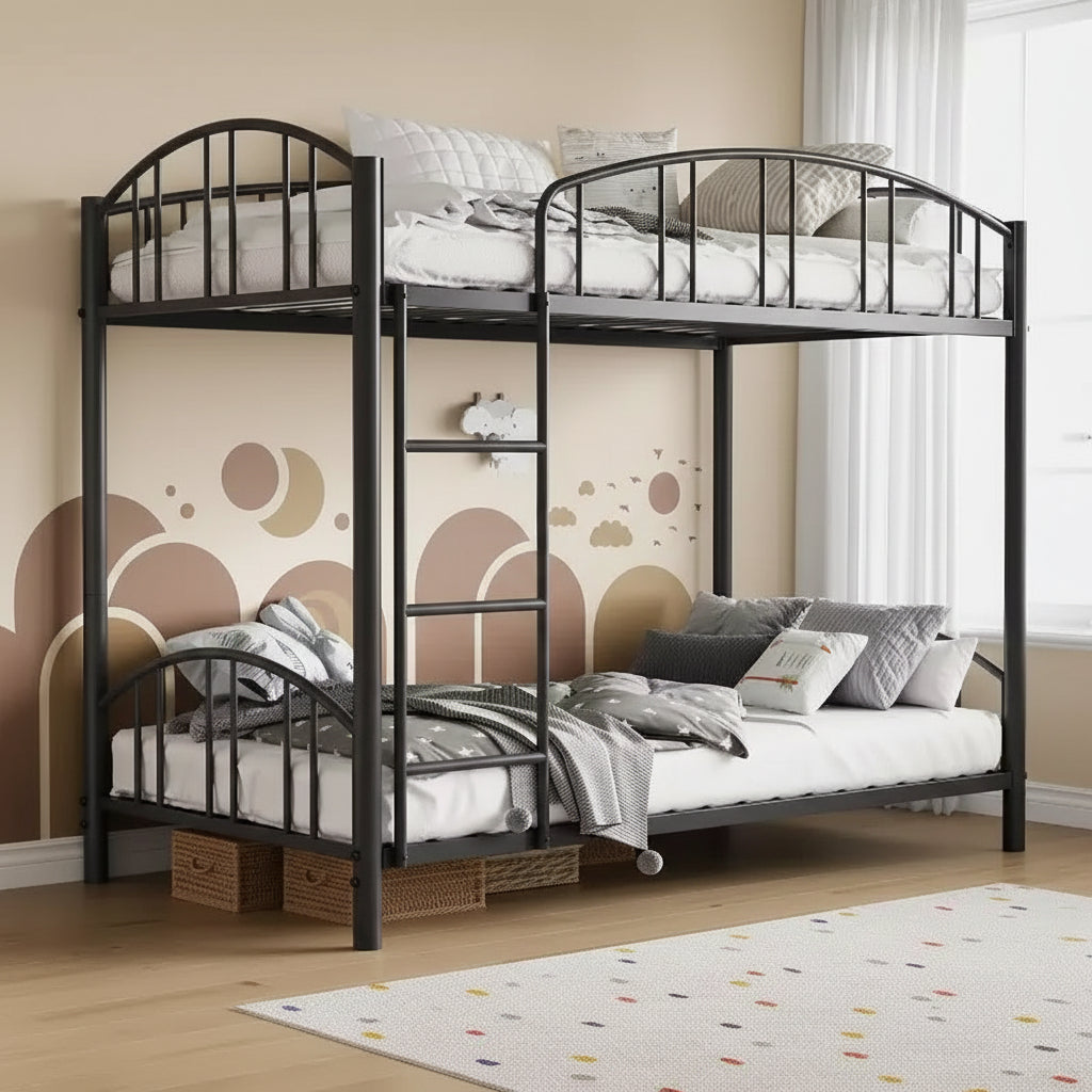 Lit superposé en métal une place sur une place, cadre robuste avec barrières de sécurité arquées et échelle, conception en acier solide pour enfants, aucun sommier tapissier requis.