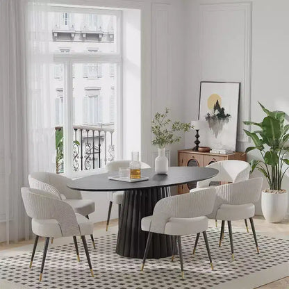 Table à manger ronde en bois massif de 67 pouces de style nordique, grande table ronde moderne et simple pour restaurant à domicile, design de luxe léger.