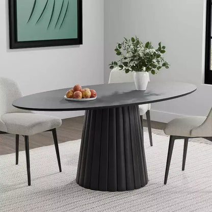 Table à manger ronde en bois massif de 67 pouces de style nordique, grande table ronde moderne et simple pour restaurant à domicile, design de luxe léger.