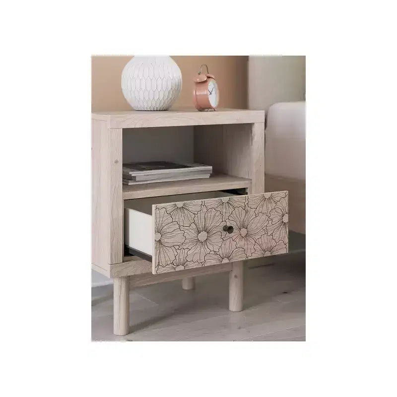 Table de chevet à un tiroir avec port de charge USB, finition chêne clair, tiroir avec motif floral, couleur beige