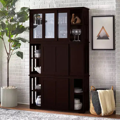 Meuble bas avec portes coulissantes en verre