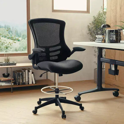 Chaise de bureau ergonomique mi-hauteur en maille noire avec anneau réglable et accoudoirs relevables