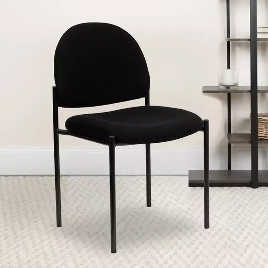 Chaise de réception latérale empilable en acier Confort